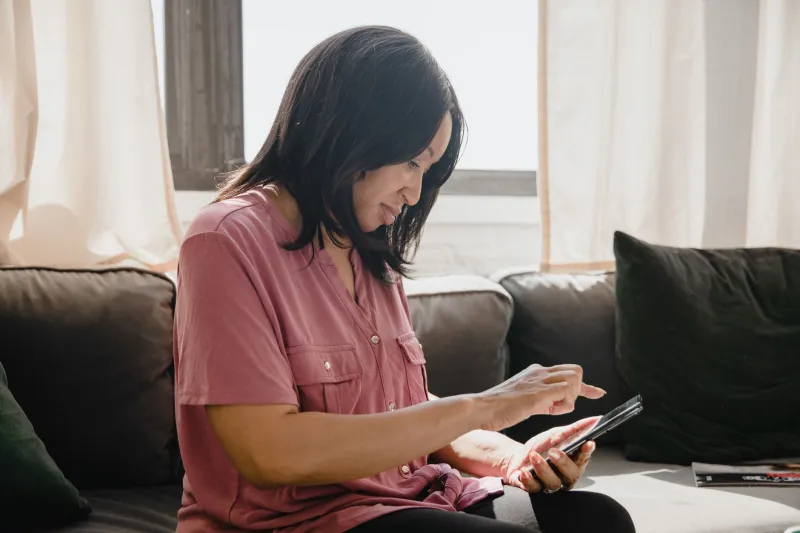 Your Feed Isn't a Mirror — It's a Machine: Taking Back Your Digital Space